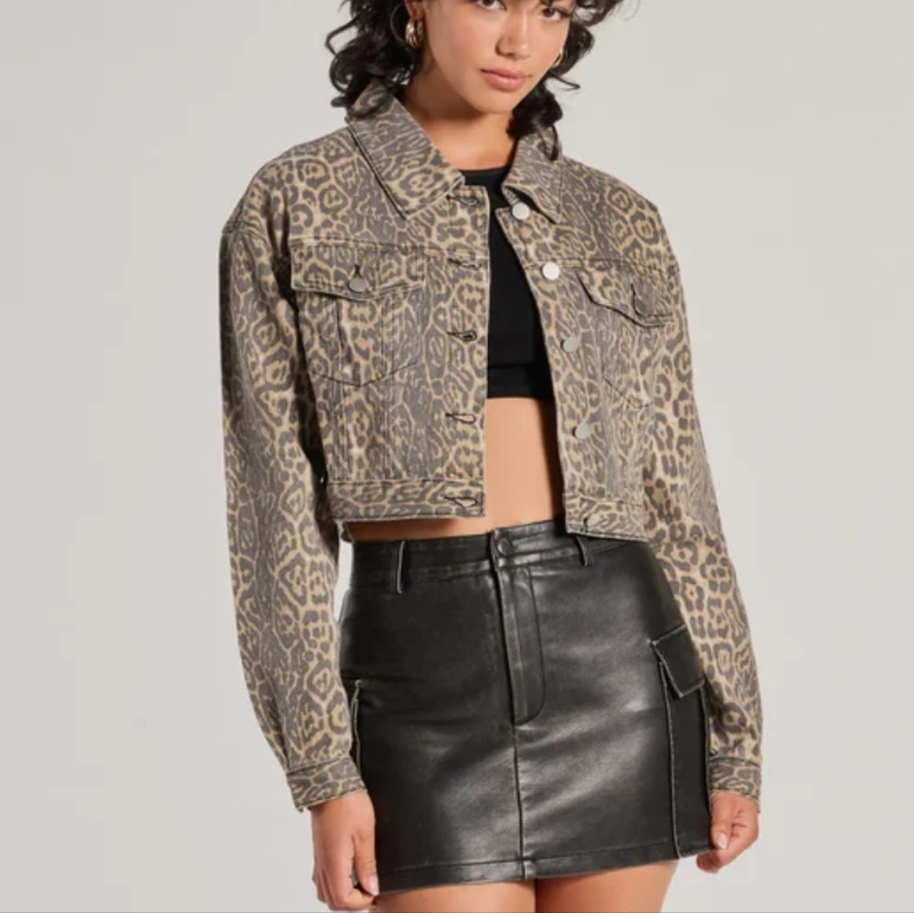 Windsor Leopard Print Denim Jacket - Picture 2 of 11